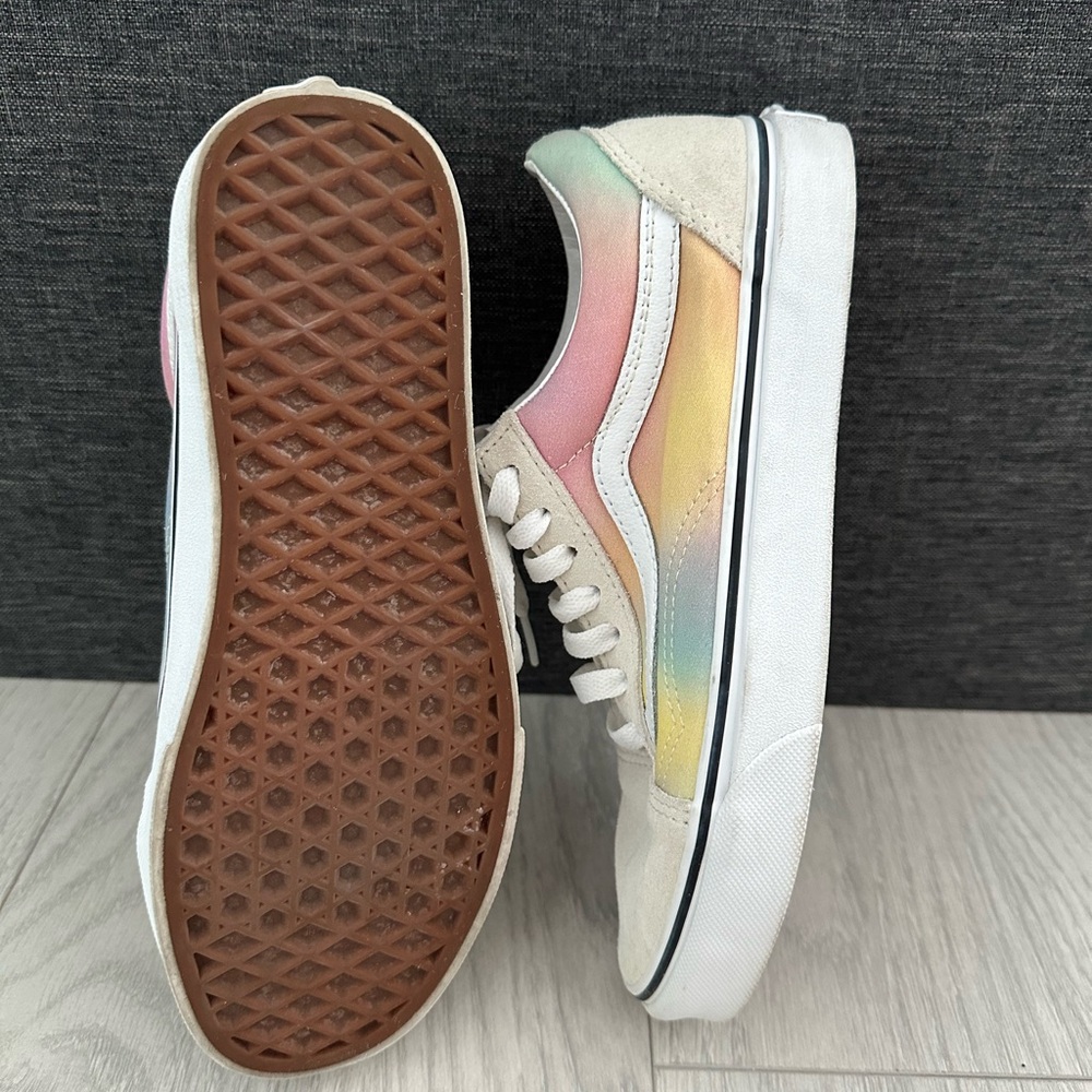 Vans Old Skool Unisex Aura Shift Suede Beige & Pastel Sneaker Size 5.5M/7W